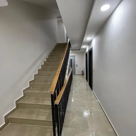 Prestij Apartment *